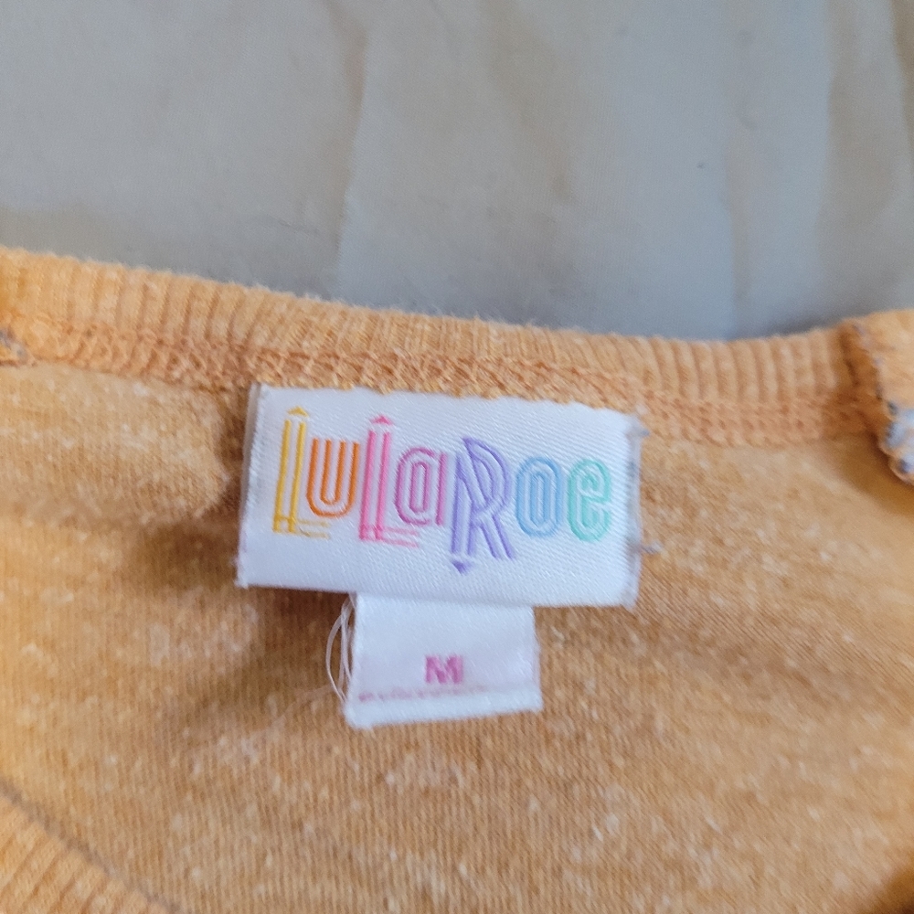 Lularoe Randy Shirt - Picture 2 of 3